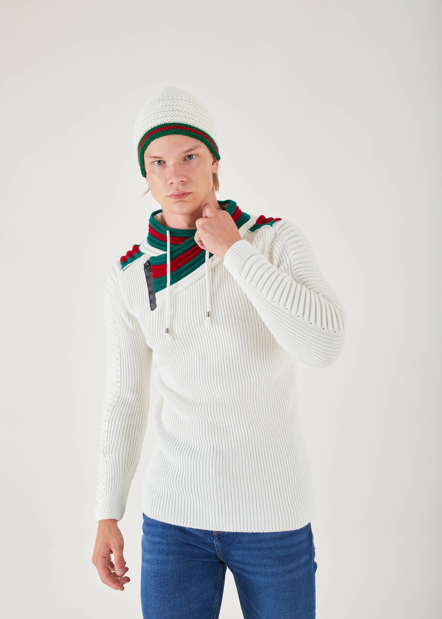Men's White Pullover Sweater | Green & Red Stripe Collar